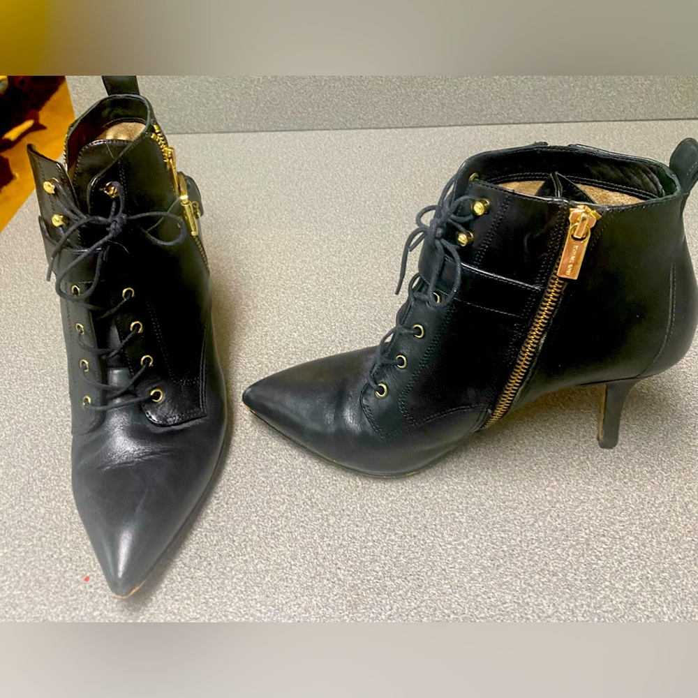 Michael Kors Preowned Black Leather heeled Boots
